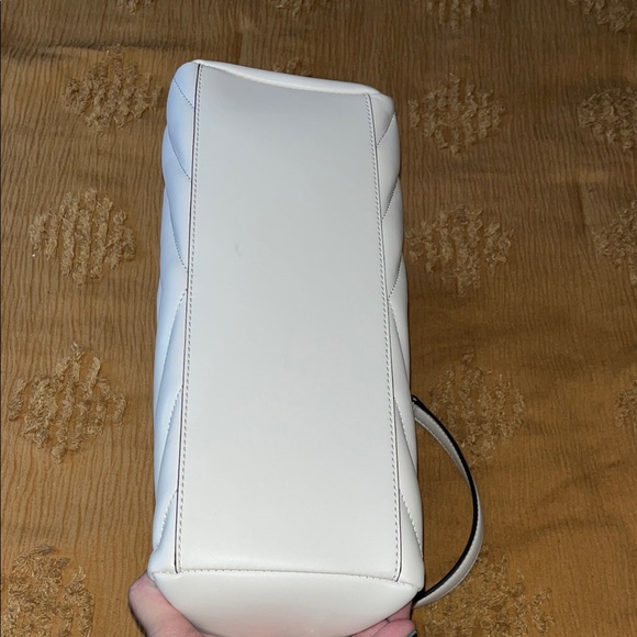 Michael Kors White/Cream Whitney Quilted  Bag - Picture 5 of 5